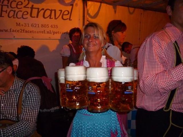 Oktoberfest in cafe de bonte keo in Purmerend 640