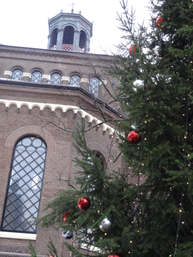 Kerstboom op de Kaasmarkt in Purmerend